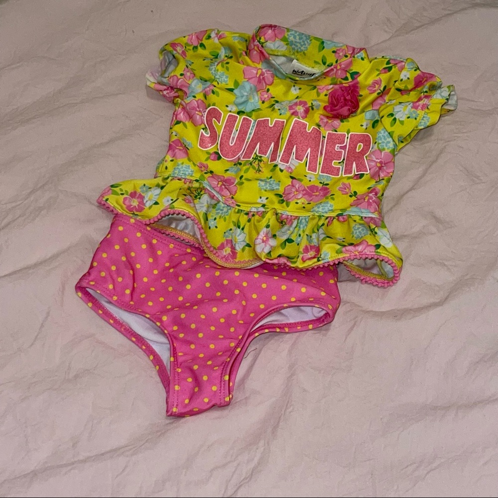 Wet Suit Club Yellow Polka Dot Short Sleeve Summer Swim Suit 2 Piece 18M